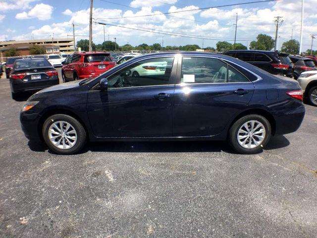 2017 Toyota Camry LE 4Dr Sedan